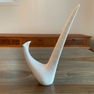 Royal Dux Bird Figurine Pheasant Ceramic Vintage MCM Glossy Textured White